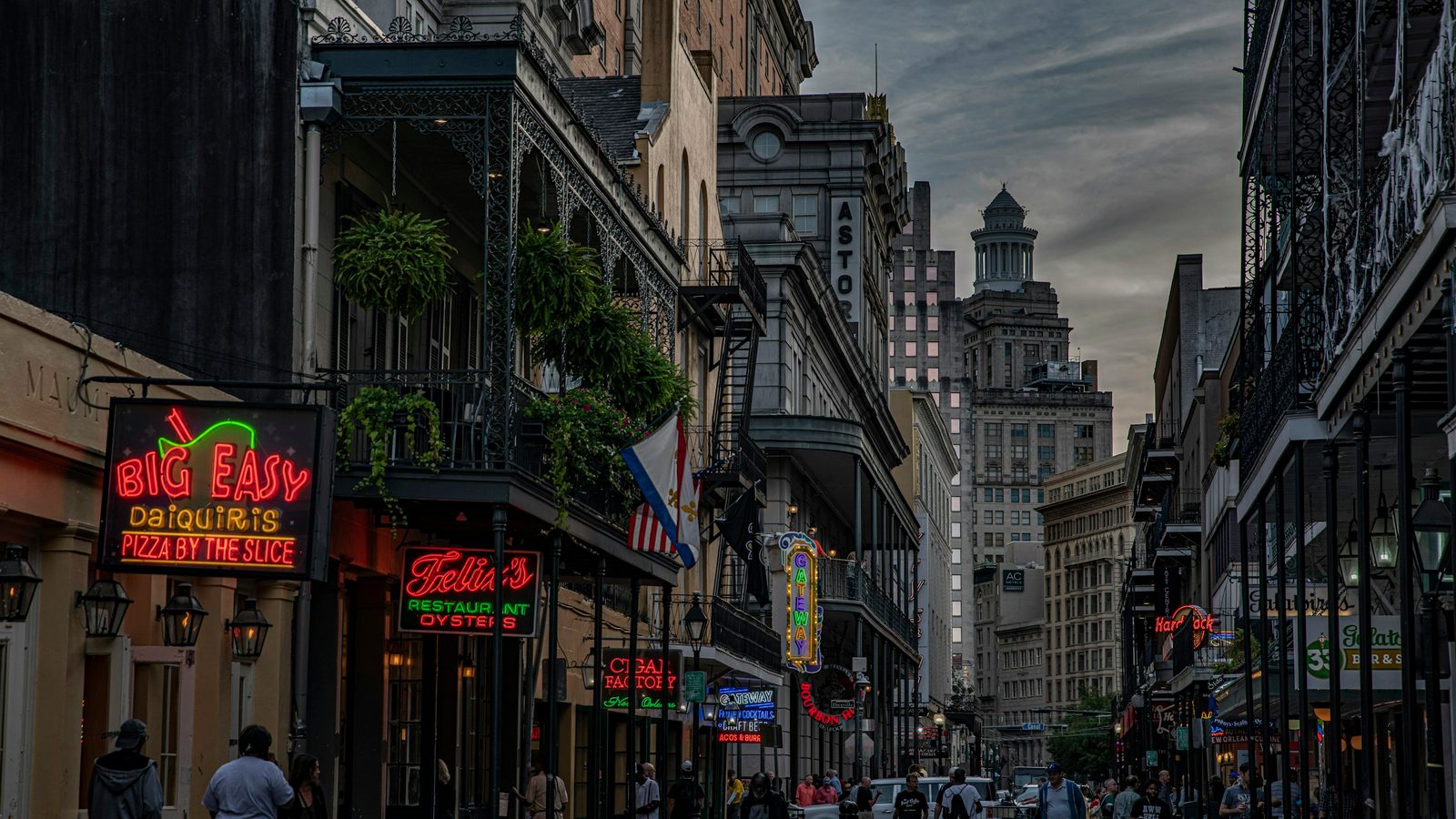 Best US Bachelorette Cities Ranked by Flight Access