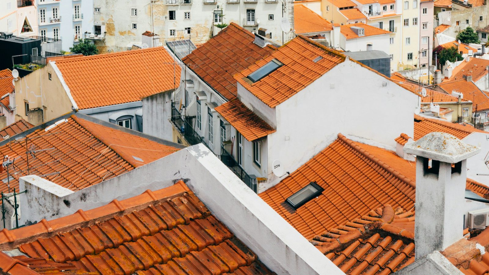 Where to Have a Family Reunion Between the US and Europe