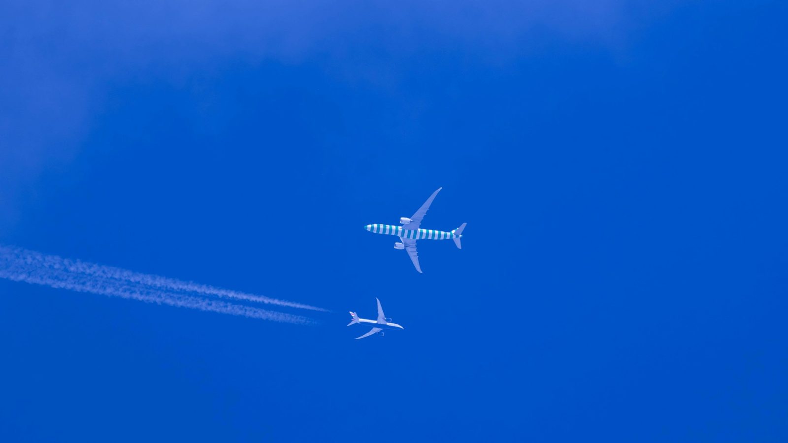 Meeting a Long-Distance Partner by Direct Flight
